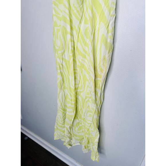 RONNY KOBO COLLECTIVE Green Vacation Halter Knotted Front Sheath Dress size 4 - Picture 5 of 16